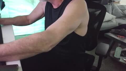 LongDick Daddy online show from February 22, 4:27 am