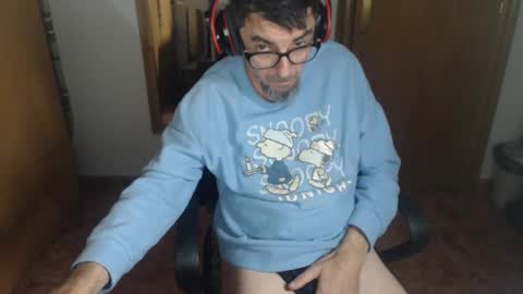 lobosolitario73 online show from November 13, 1:52 am