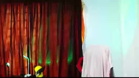 Loganandrwz online show from March 30, 6:08 pm