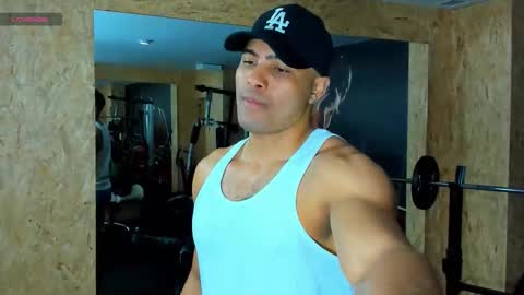 U can call me Logan online show from February 3, 5:17 pm