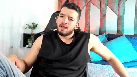 Logan Wolf online show from February 28, 4:05 am