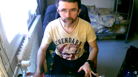 lokoum39 online show from January 15, 11:53 am