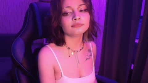 lola online show from February 13, 2:09 pm