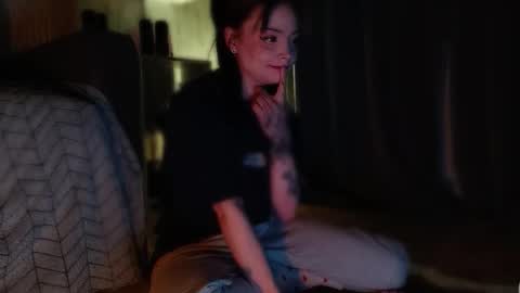 lola online show from February 28, 12:09 pm