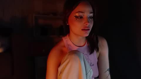 lola online show from April 29, 4:56 pm