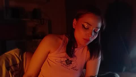 lola online show from April 29, 5:30 pm