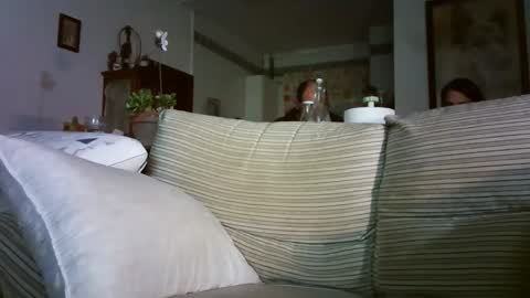 LOLA HUESO y ERIC online show from February 5, 4:43 pm