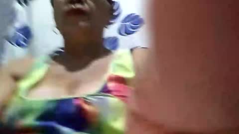 tey online show from March 6, 9:42 pm