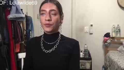 Snapshot of lolita_wilde390 chatting on October 14, 6:16 am Lolita Wildes Back online show from October 14, 6:16 am