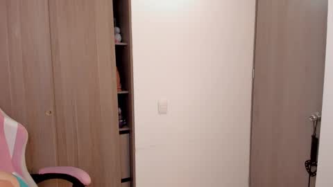 Lolly  online show from February 14, 2:50 am