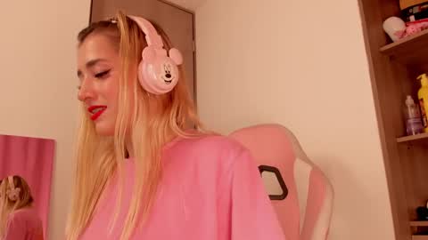 Lolly online show from March 11, 3:04 am