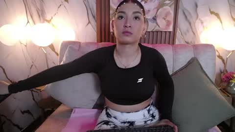 Eva  online show from April 28, 12:31 pm