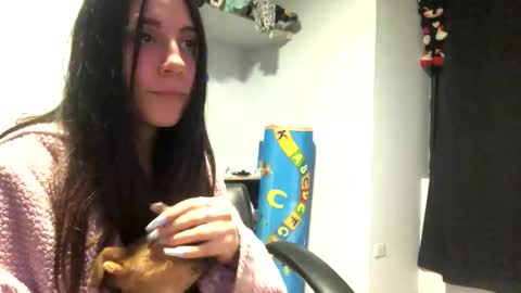 Loly  online show from February 16, 11:26 pm