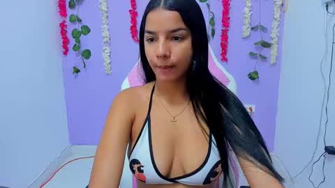 loly_skinny online show from February 5, 11:34 am