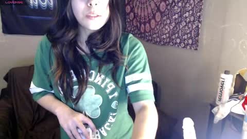 londonray online show from March 21, 1:11 am