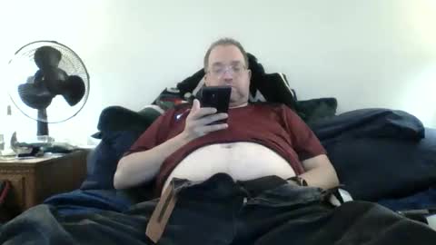 Lonely Man online show from April 16, 1:28 am