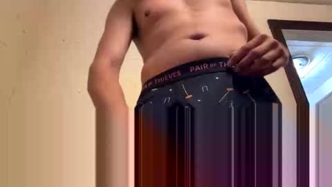 LONGBWCCHRISFROMIL online show from October 21, 9:47 am