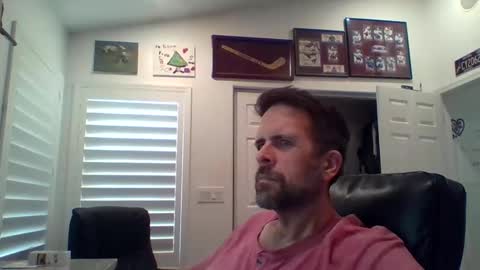 lookyherre online show from March 27, 5:58 pm