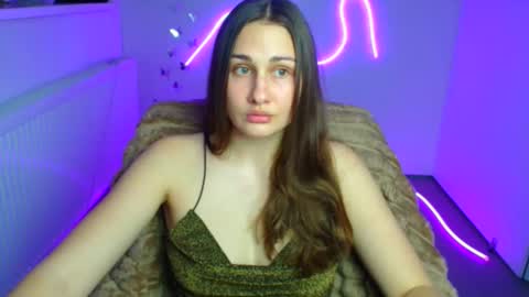 Lora online show from March 26, 1:49 pm