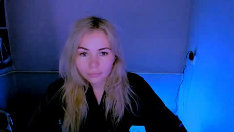 Lora online show from April 21, 2:26 am