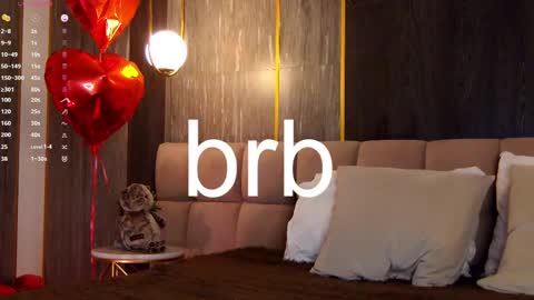 Loraine online show from March 3, 5:20 pm