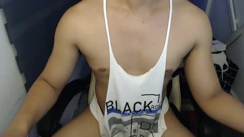 Macky online show from November 13, 2:03 am