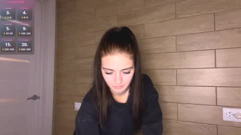 Olivia online show from December 15, 12:01 pm