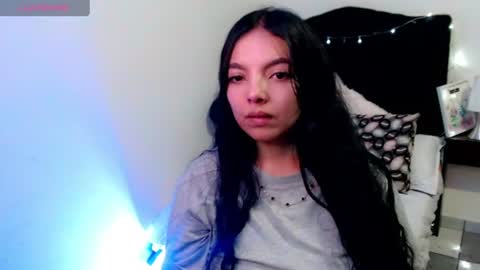 Loren online show from June 21, 9:10 pm