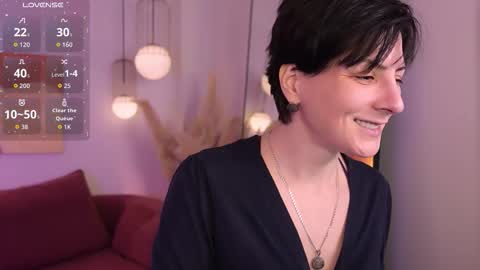 Loren online show from March 21, 2:00 pm