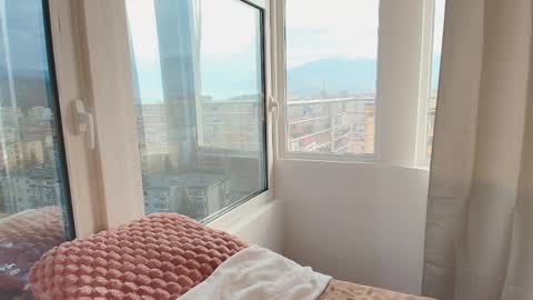 Amelia online show from April 17, 6:38 am