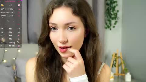 Naomi online show from October 16, 10:19 pm