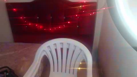 loriiiany online show from March 21, 8:19 am