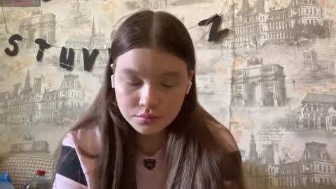 Thea online show from April 3, 5:25 am