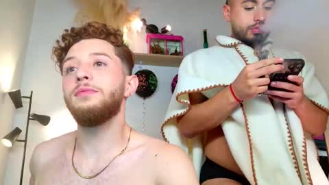 JUAN  JUAN online show from March 9, 6:07 am