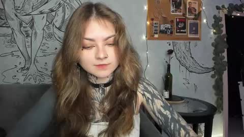 lostallice online show from November 3, 12:22 am