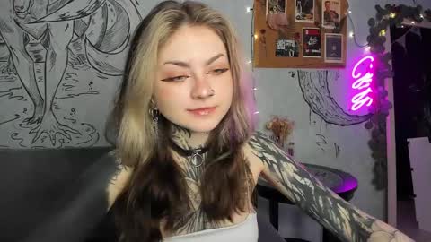 Snapshot of lostallice chatting on March 5, 4:45 am lostallice online show from March 5, 4:45 am