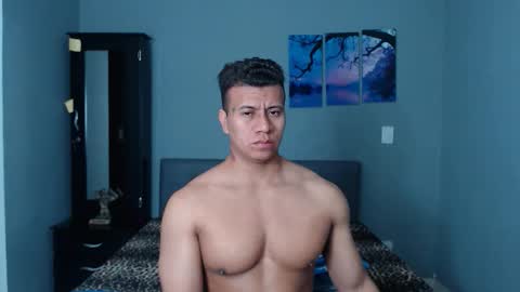 Snapshot of lothbrok_strong chatting on October 13, 10:45 pm lothbrok online show from October 13, 10:45 pm