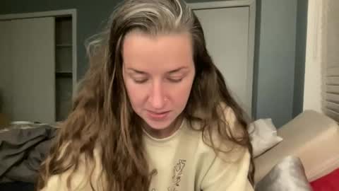 lothlori online show from January 13, 1:35 am