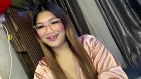 Snapshot of louheart chatting on March 3, 6:56 pm Sweet   online show from March 3, 6:56 pm