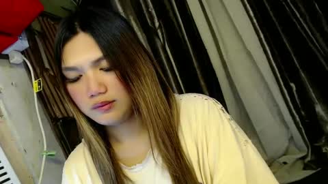 Snapshot of louheart chatting on February 26, 4:27 pm Sweet   online show from February 26, 4:27 pm