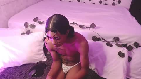 Louis Valdz online show from March 3, 10:42 pm