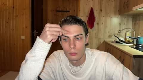 Mark online show from March 3, 11:45 pm