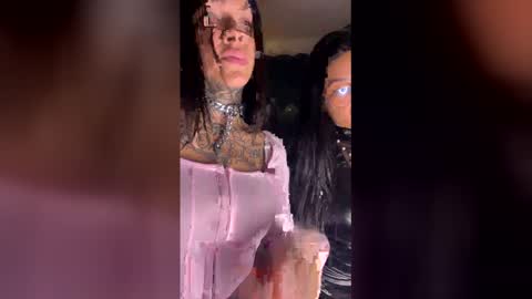 louise_66 online show from April 28, 2:20 am