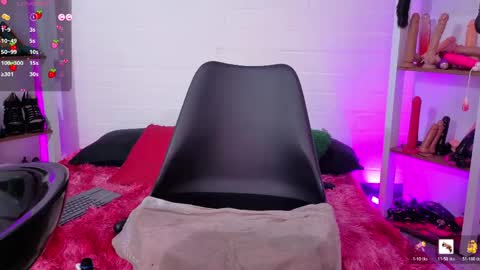  LouIse  online show from May 7, 5:30 pm