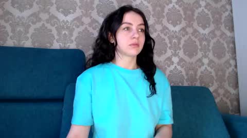 Louise online show from March 1, 5:31 am