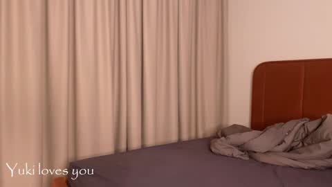 Learn how love can be with us online show from March 6, 10:15 pm