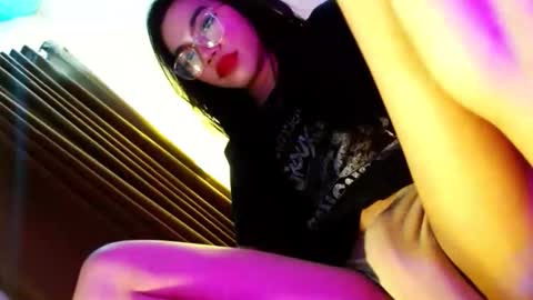 Seren online show from February 3, 2:53 am