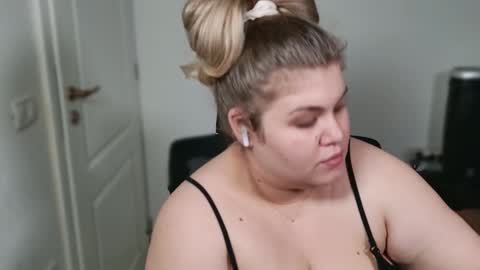 Ally online show from December 2, 8:13 am