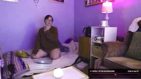 Snapshot of love_you_julia chatting on October 14, 10:13 pm love_you_julia online show from October 14, 10:13 pm