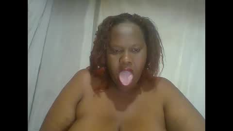 Lynn online show from October 30, 1:50 am